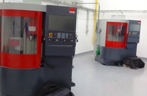 C CNC stroje 2